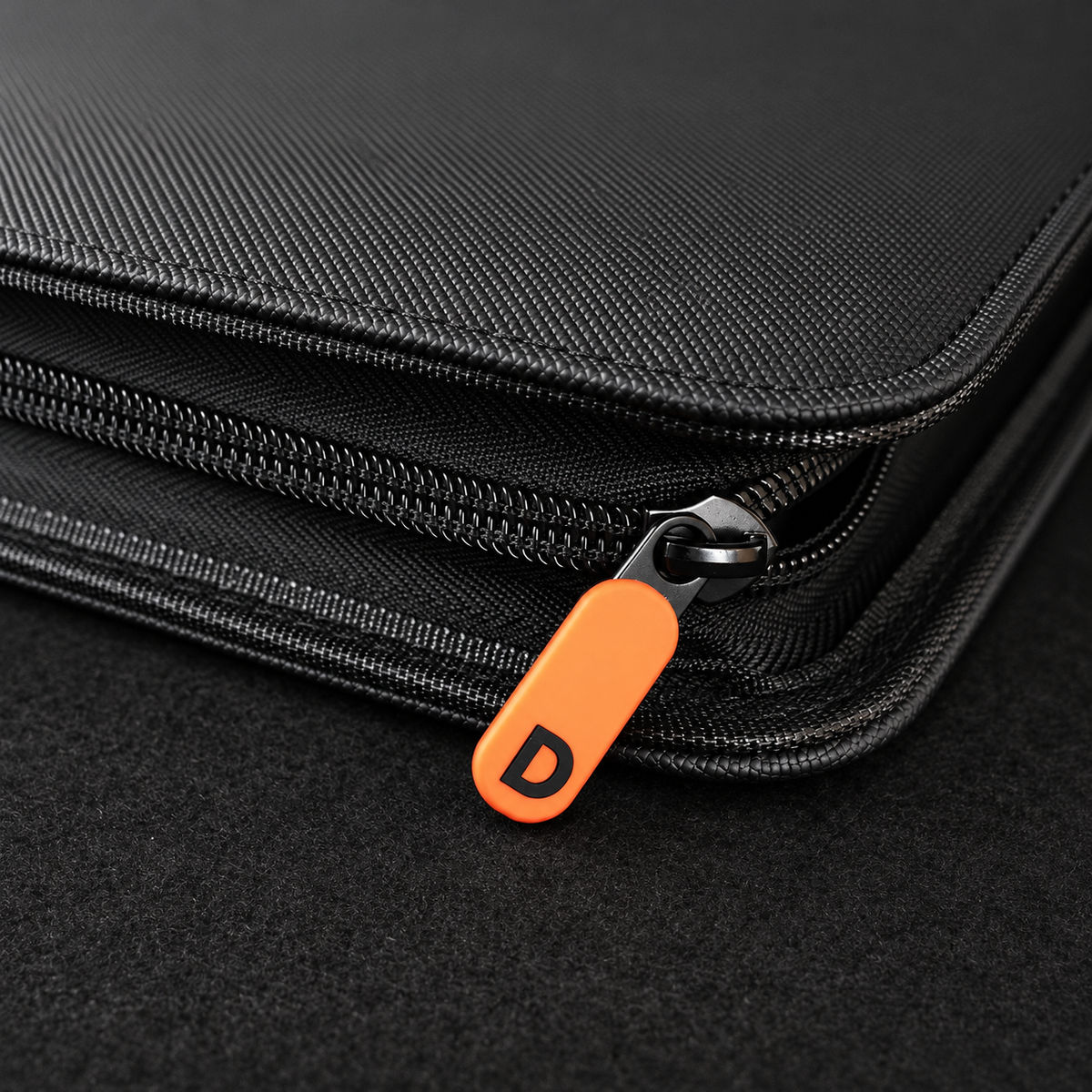 9-Pocket Zip Toploader Card Binder - 288 Cards